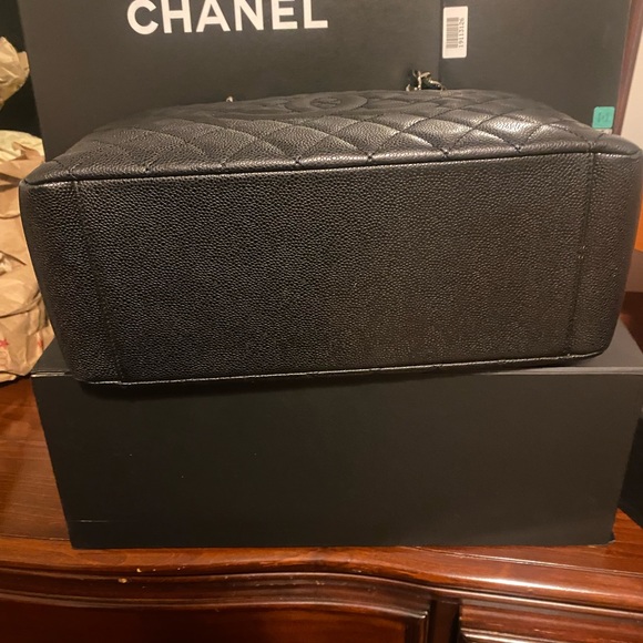 Chanel Grand Shopper tote - Picture 3 of 8